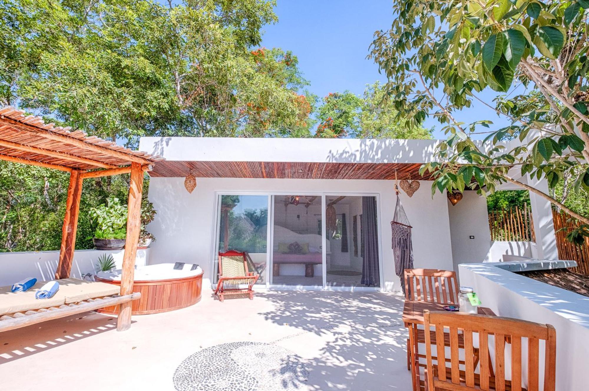 Villa Morena Boutique Hotel Ecoliving Акумаль Екстер'єр фото